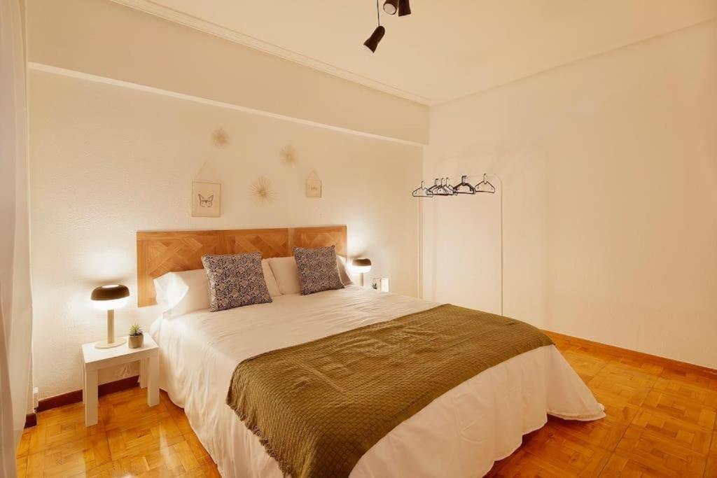 Apartamento Maura 2 Dormitorios Oviédo Exterior foto