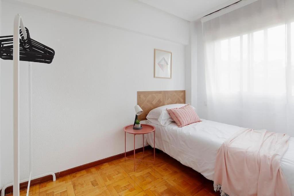 Apartamento Maura 2 Dormitorios Oviédo Exterior foto